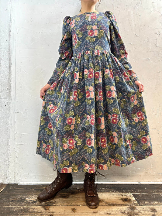 Vintage Corduroy Dress 〜Laura Ashley〜 [J28708]