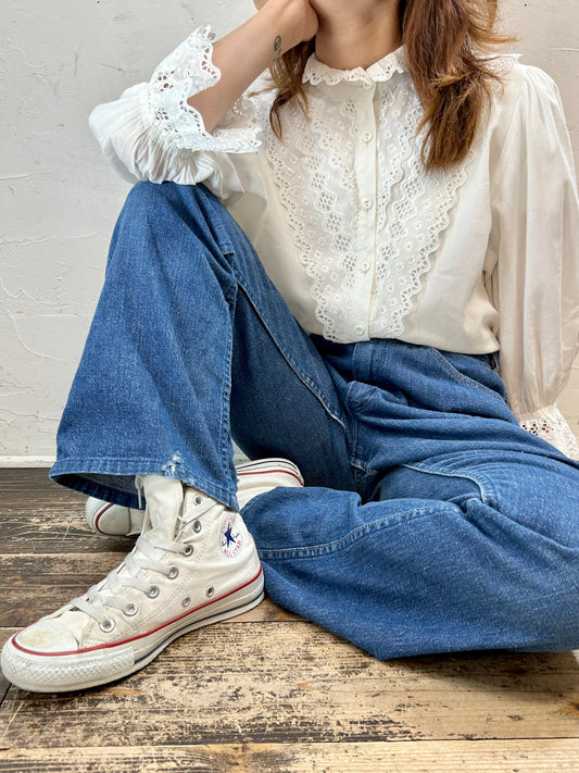 Vintage White Blouse [F27605]