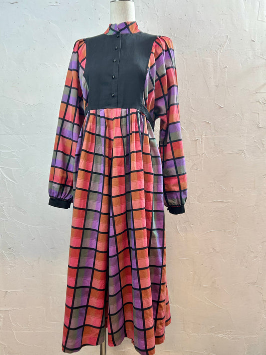 Vintage Plaid Dress [B29586]