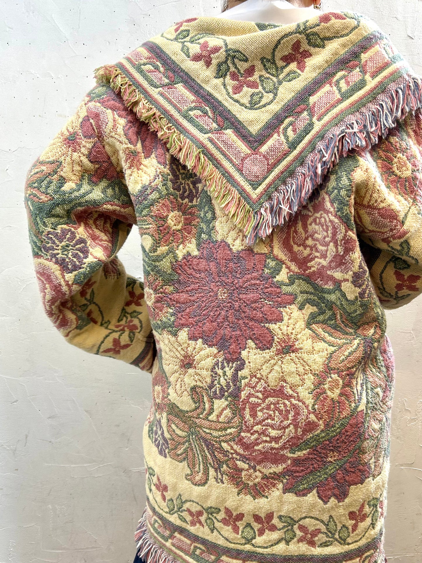 Vintage Fringe Rug Jacket [J28707]