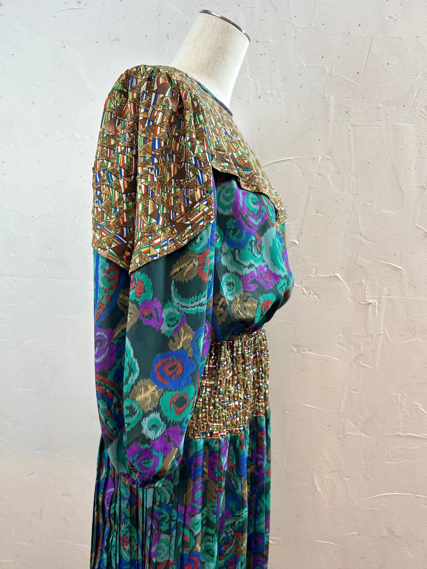 ’80s Vintage Dress [D30021]