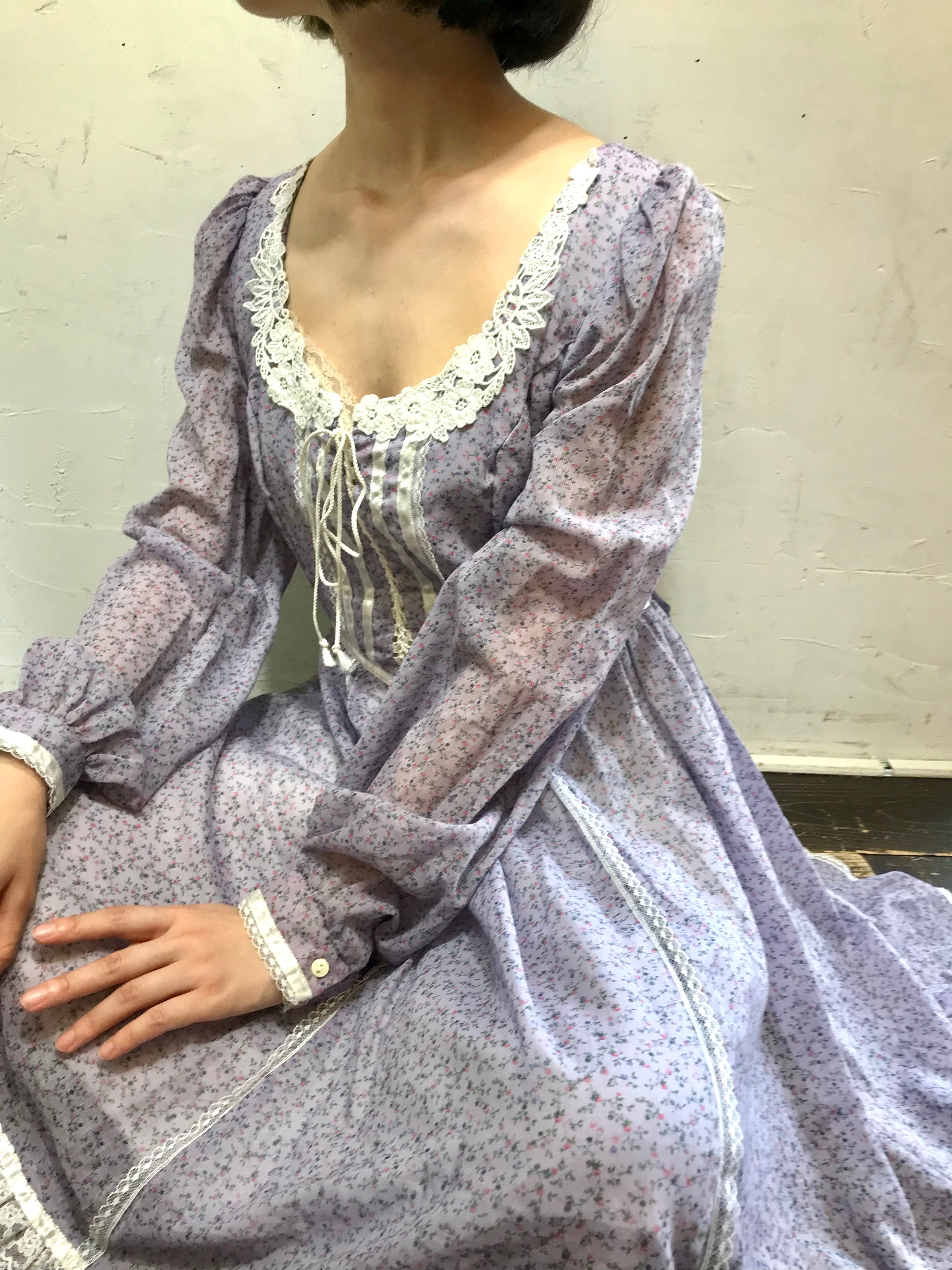 70s Vintage Dress〜GUNNE SAX〜[J25385］ – GROGGROG
