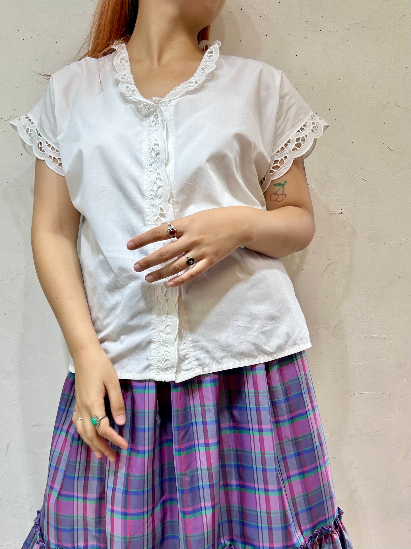 Vintage White Blouse [E27020]