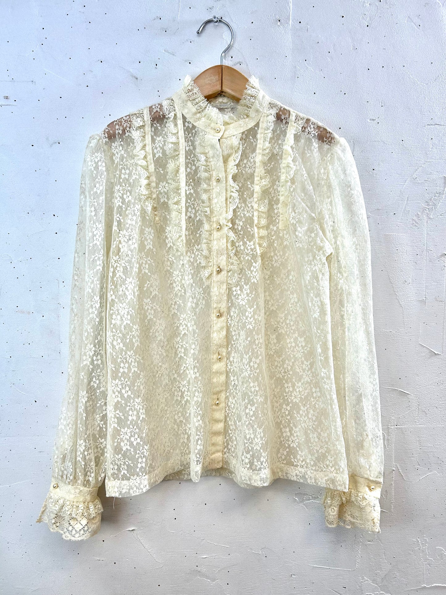 Vintage White Lace Blouse [D30023]