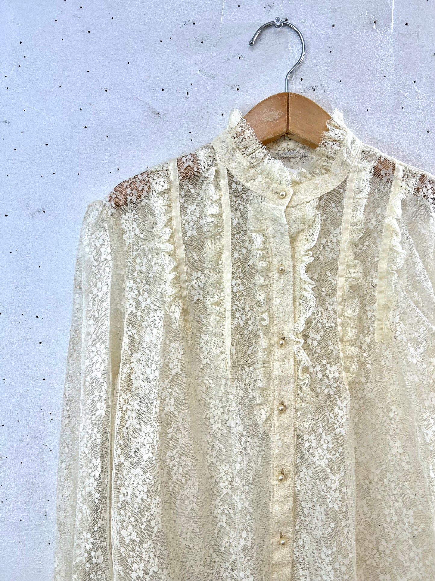 Vintage White Lace Blouse [D30023]