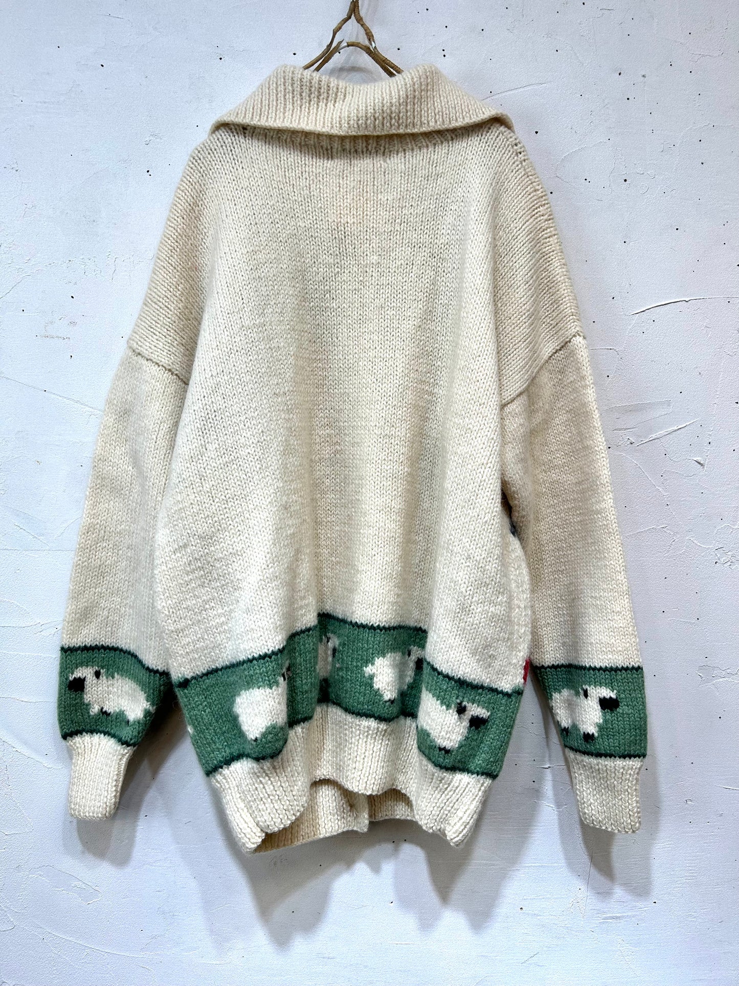 Vintage Hand Knit Cardigan [K25640]