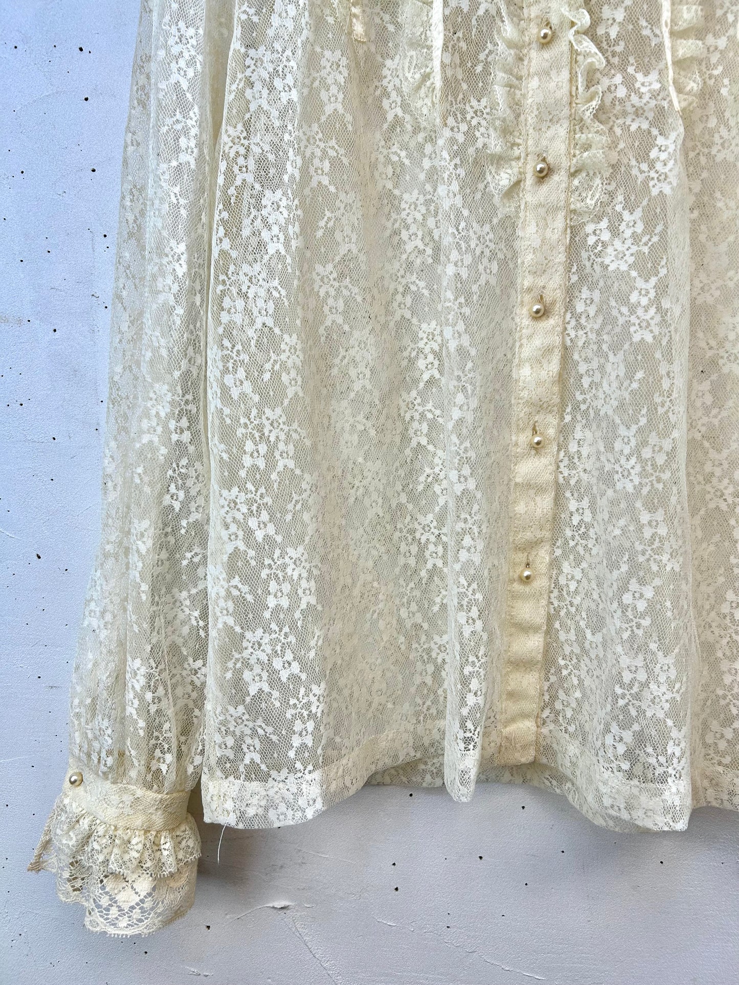 Vintage White Lace Blouse [D30023]