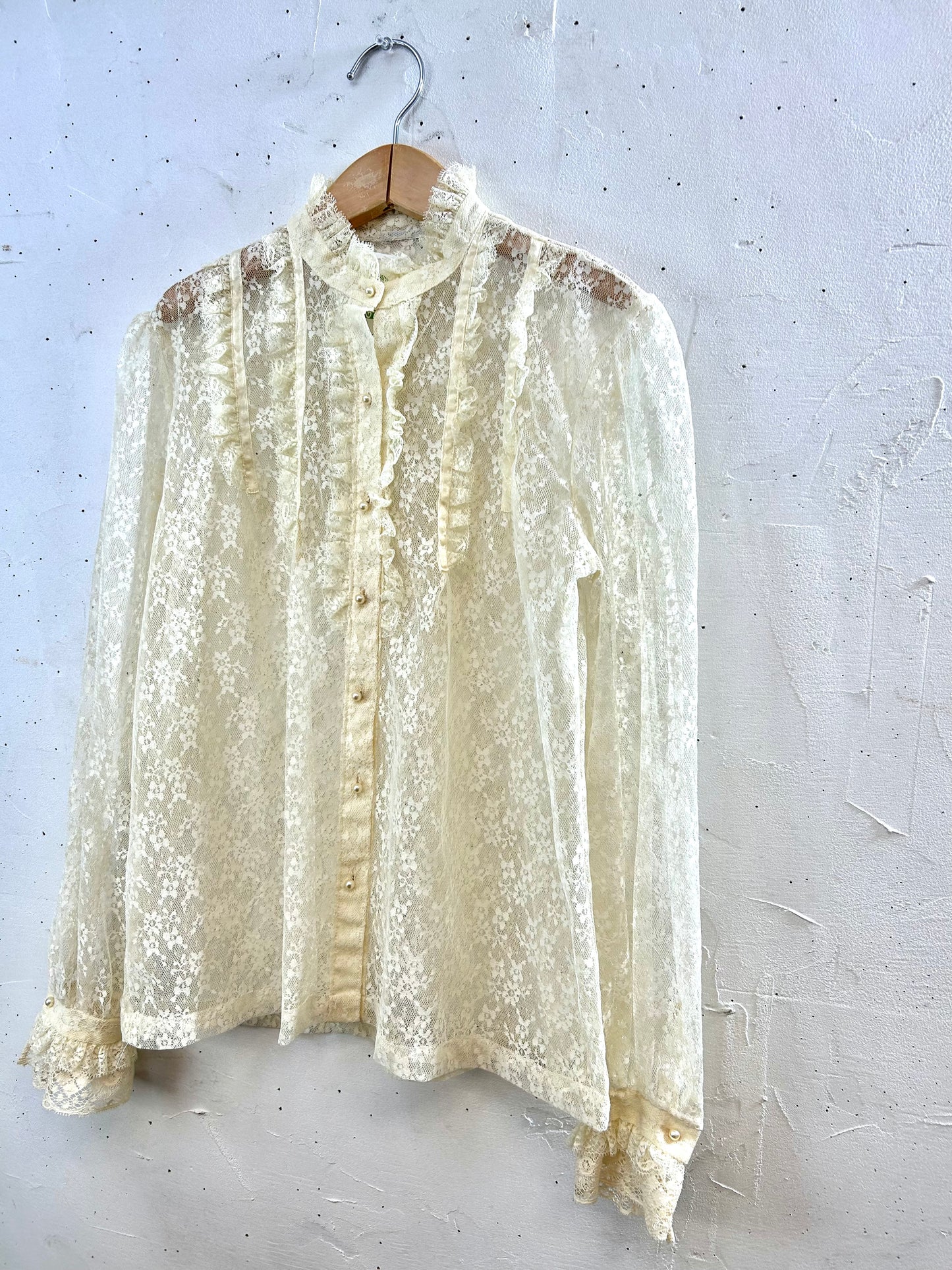 Vintage White Lace Blouse [D30023]