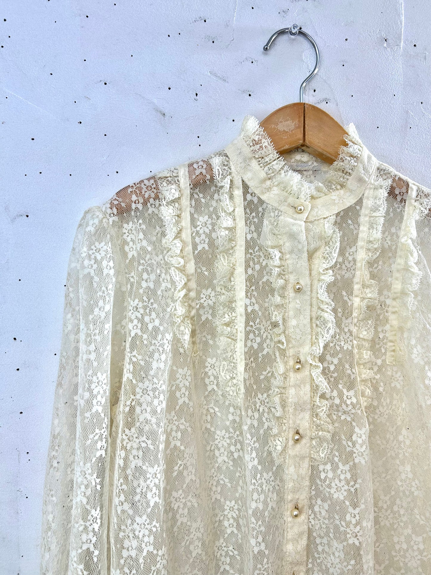 Vintage White Lace Blouse [D30023]
