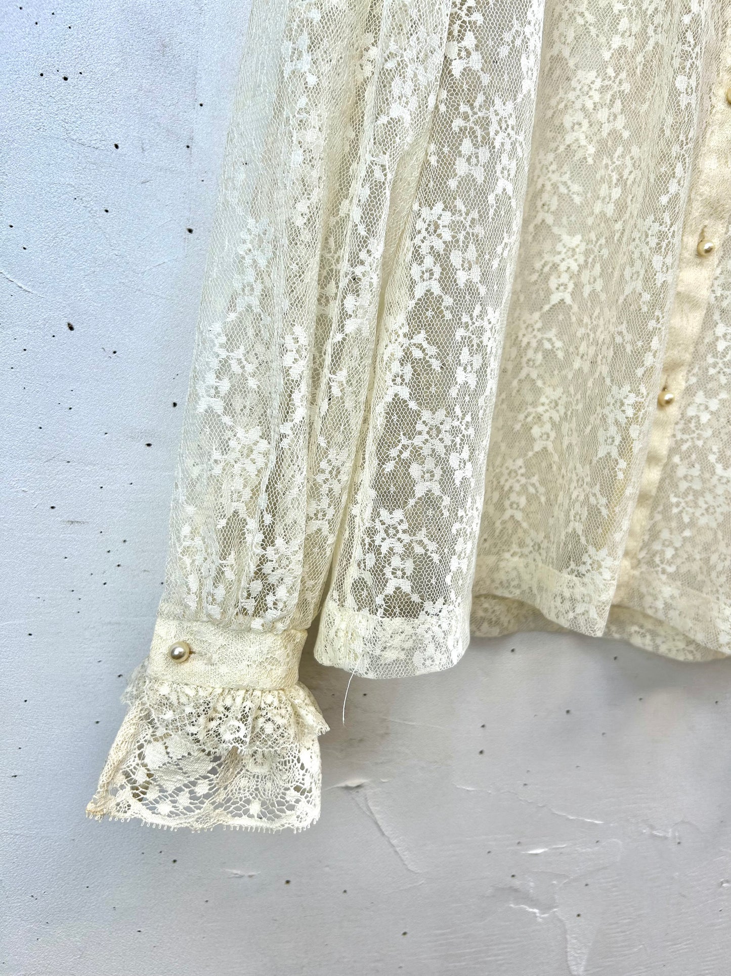 Vintage White Lace Blouse [D30023]