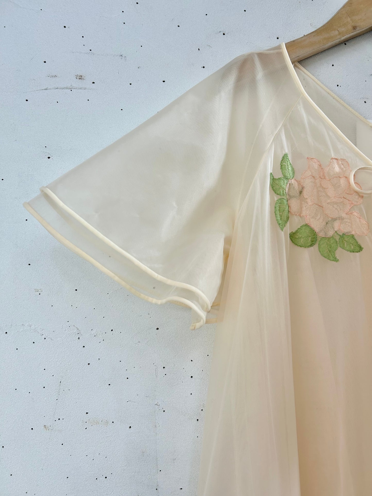 Vintage Lingerie Gown MADE IN USA [E30235]
