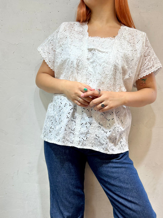 Vintage White Blouse [E27019]