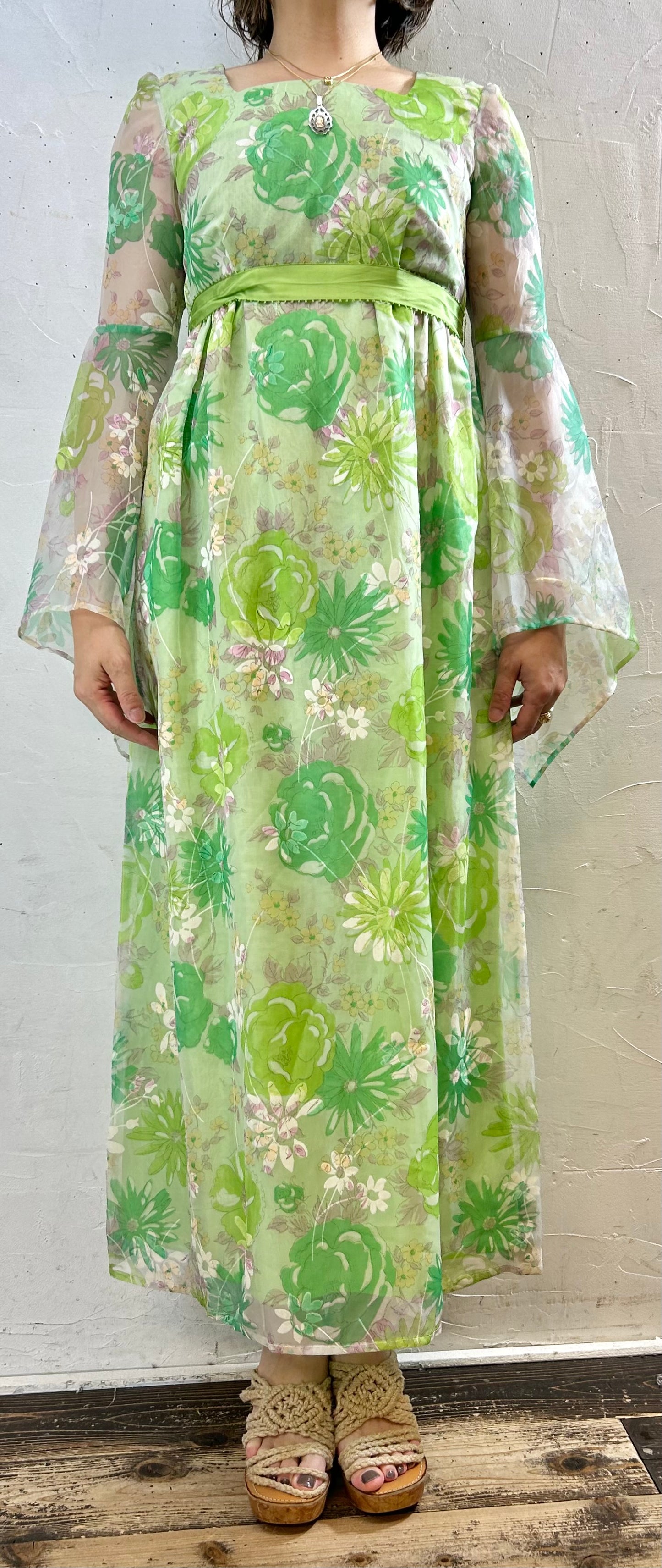 ’70s Vintage Dress [F27783]