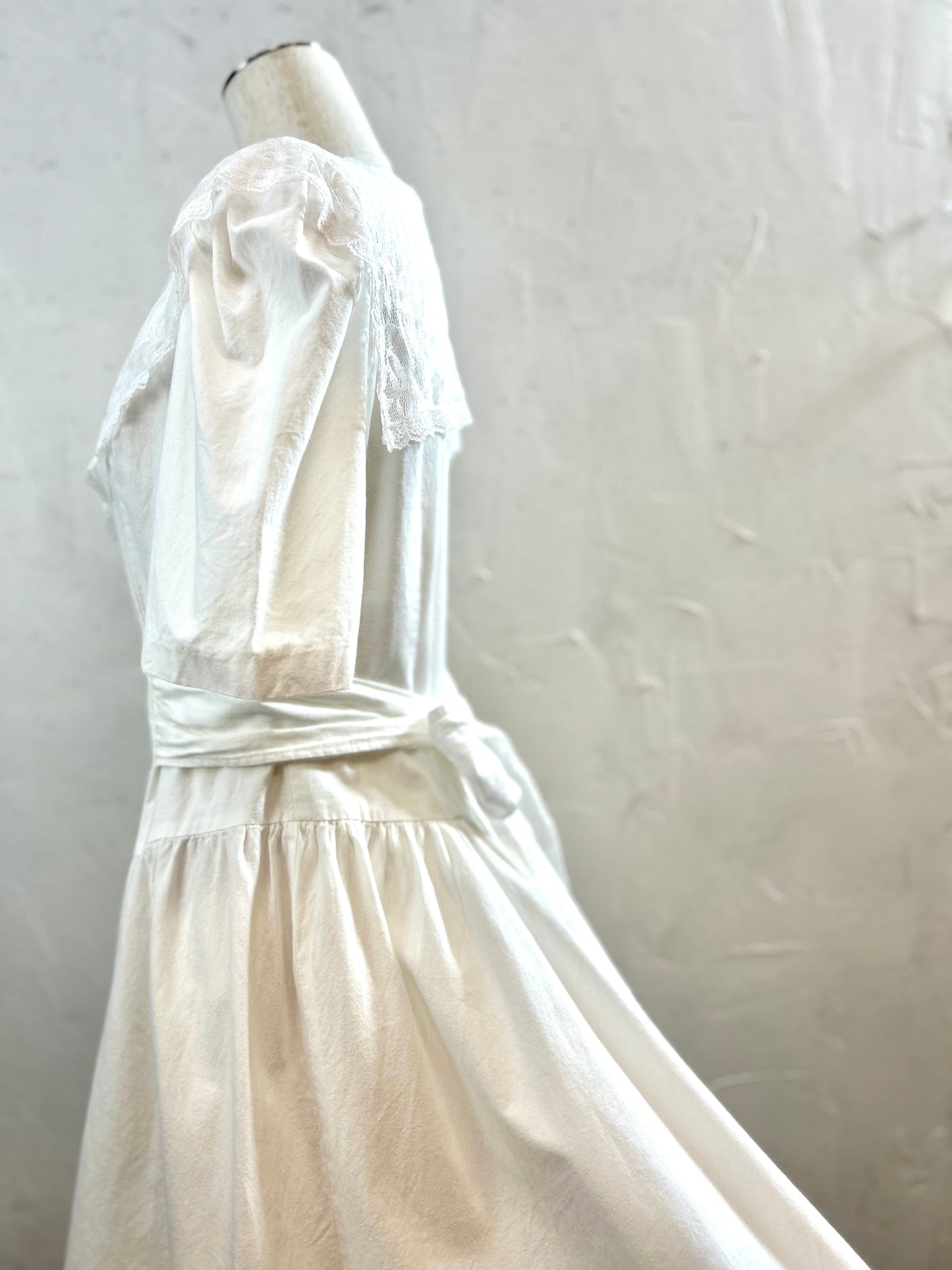 Vintage White Dress MADE IN USA[D30031]