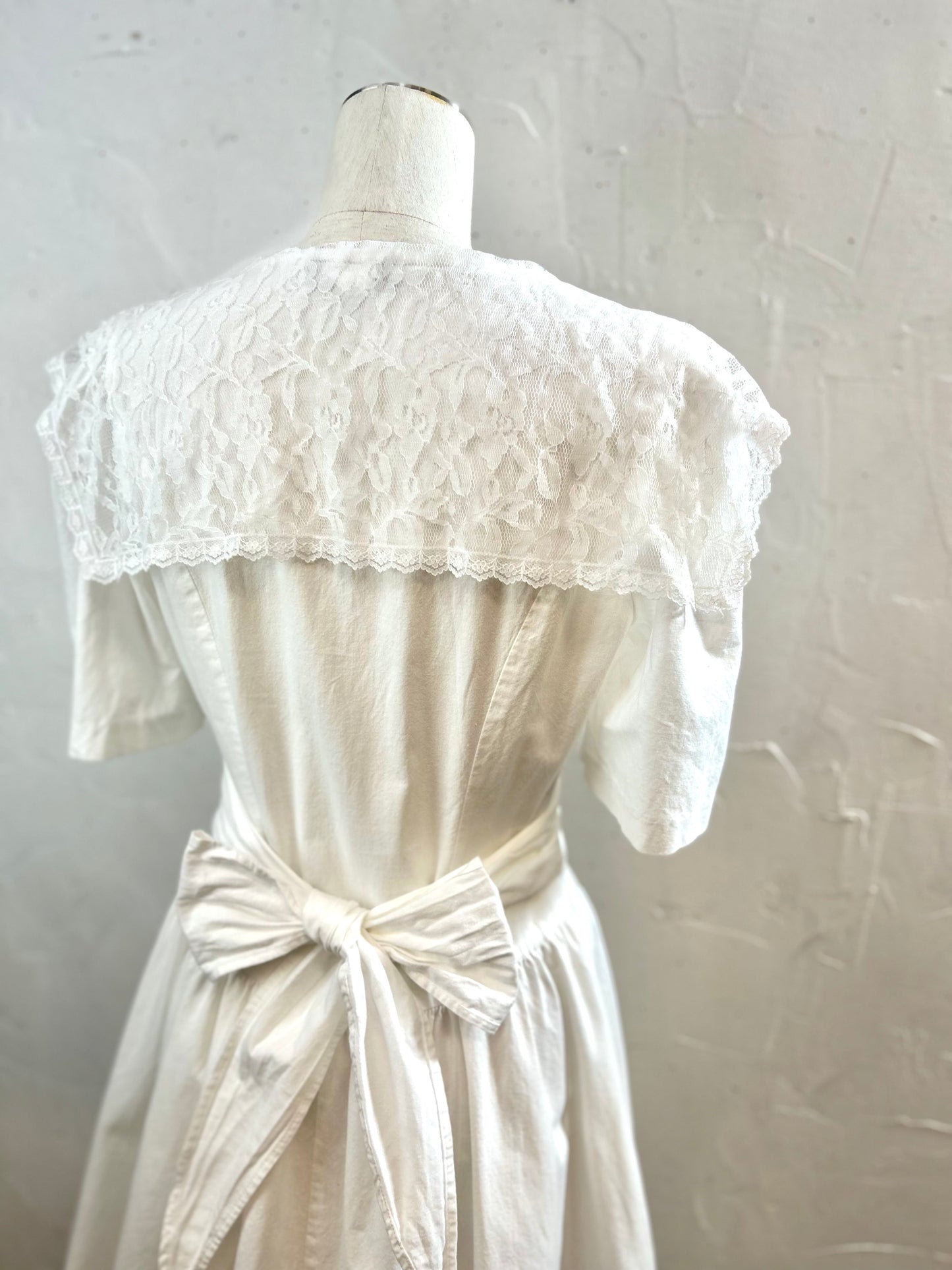 Vintage White Dress MADE IN USA[D30031]