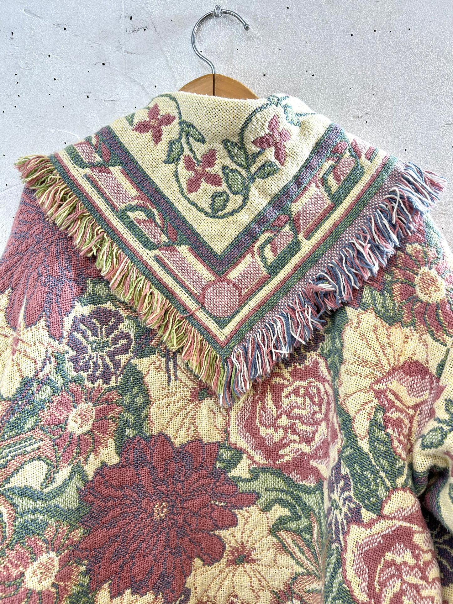 Vintage Fringe Rug Jacket [J28707]