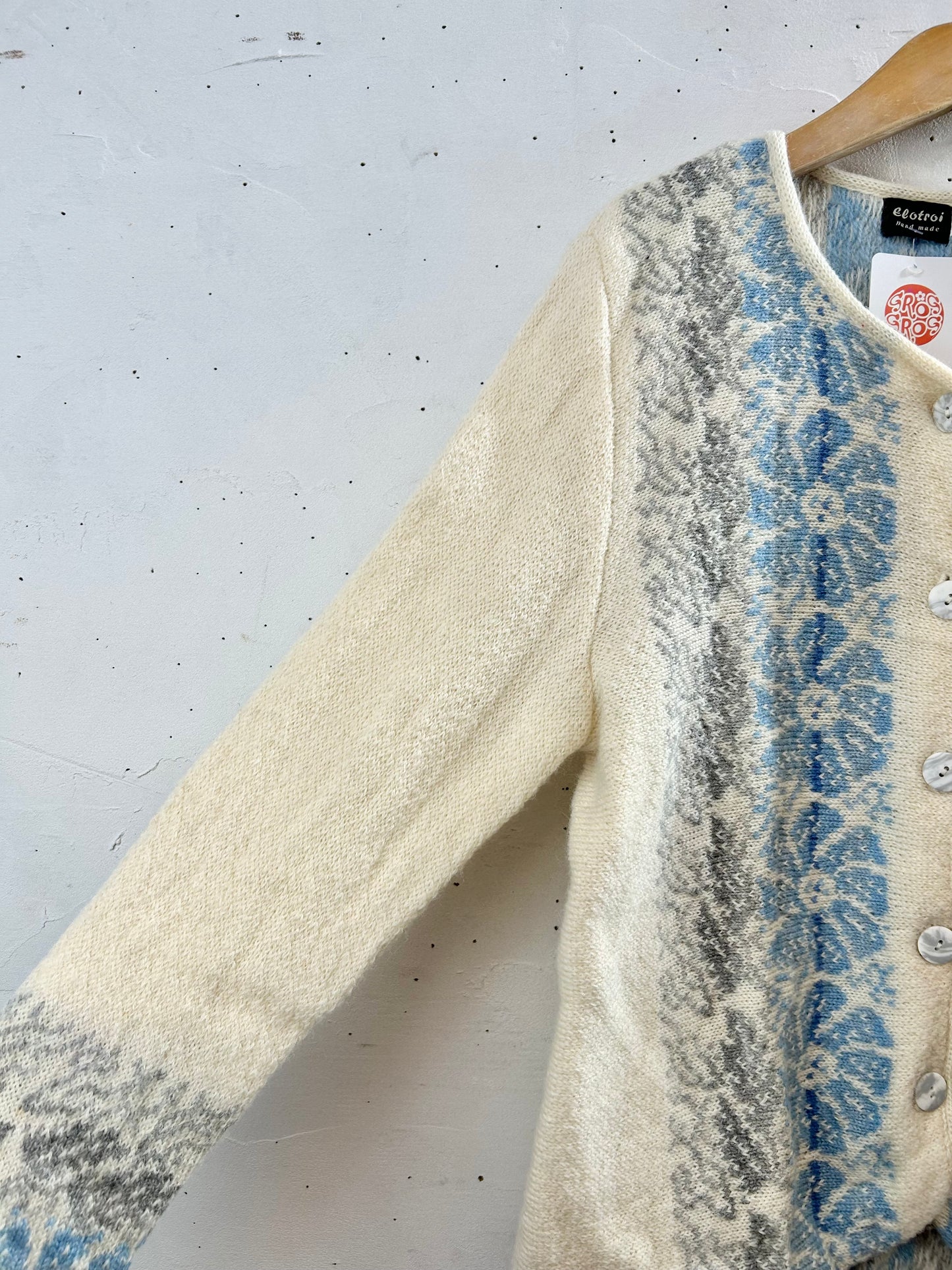 Vintage Hand Made Knit Cardigan [L29165]