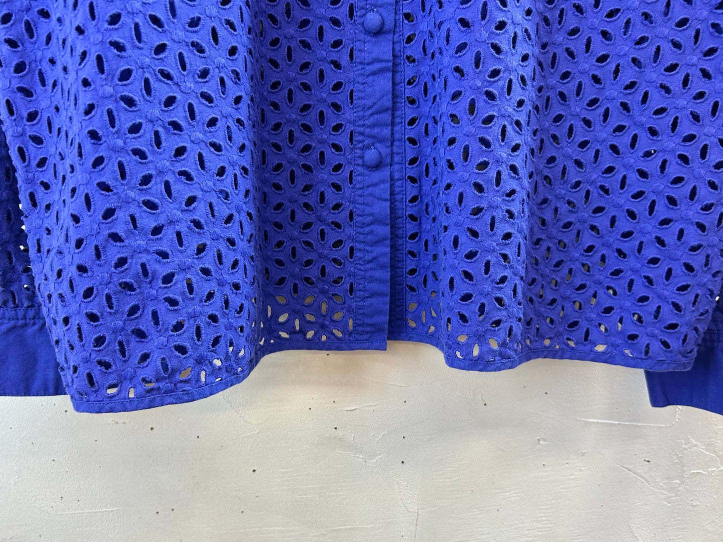 Vintage Eyelet Lace Shirt [F30444]