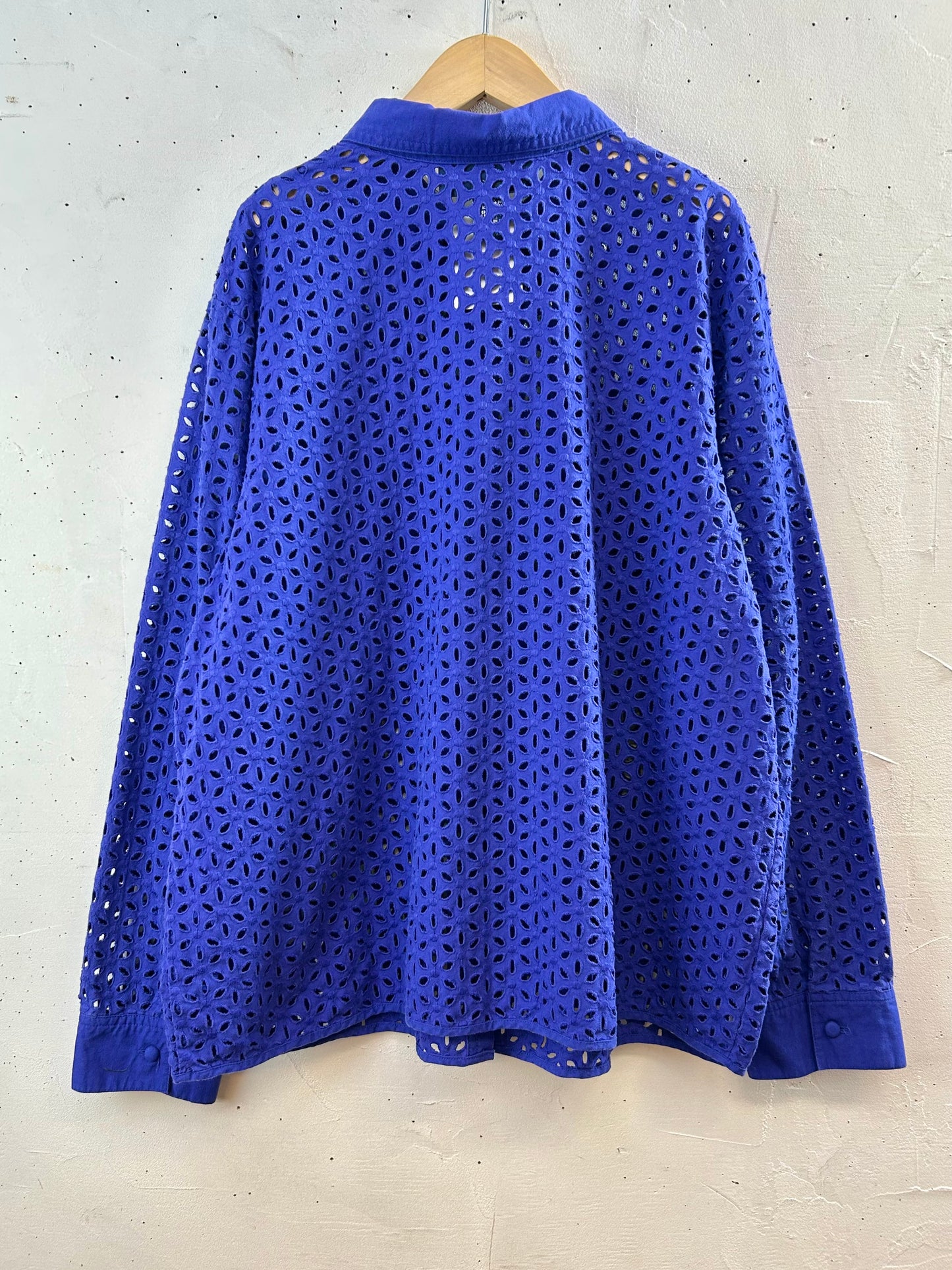 Vintage Eyelet Lace Shirt [F30444]