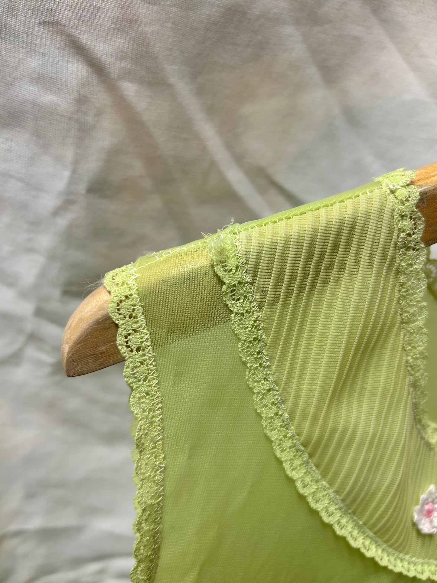 Vintage Lingerie Tops [E30232]