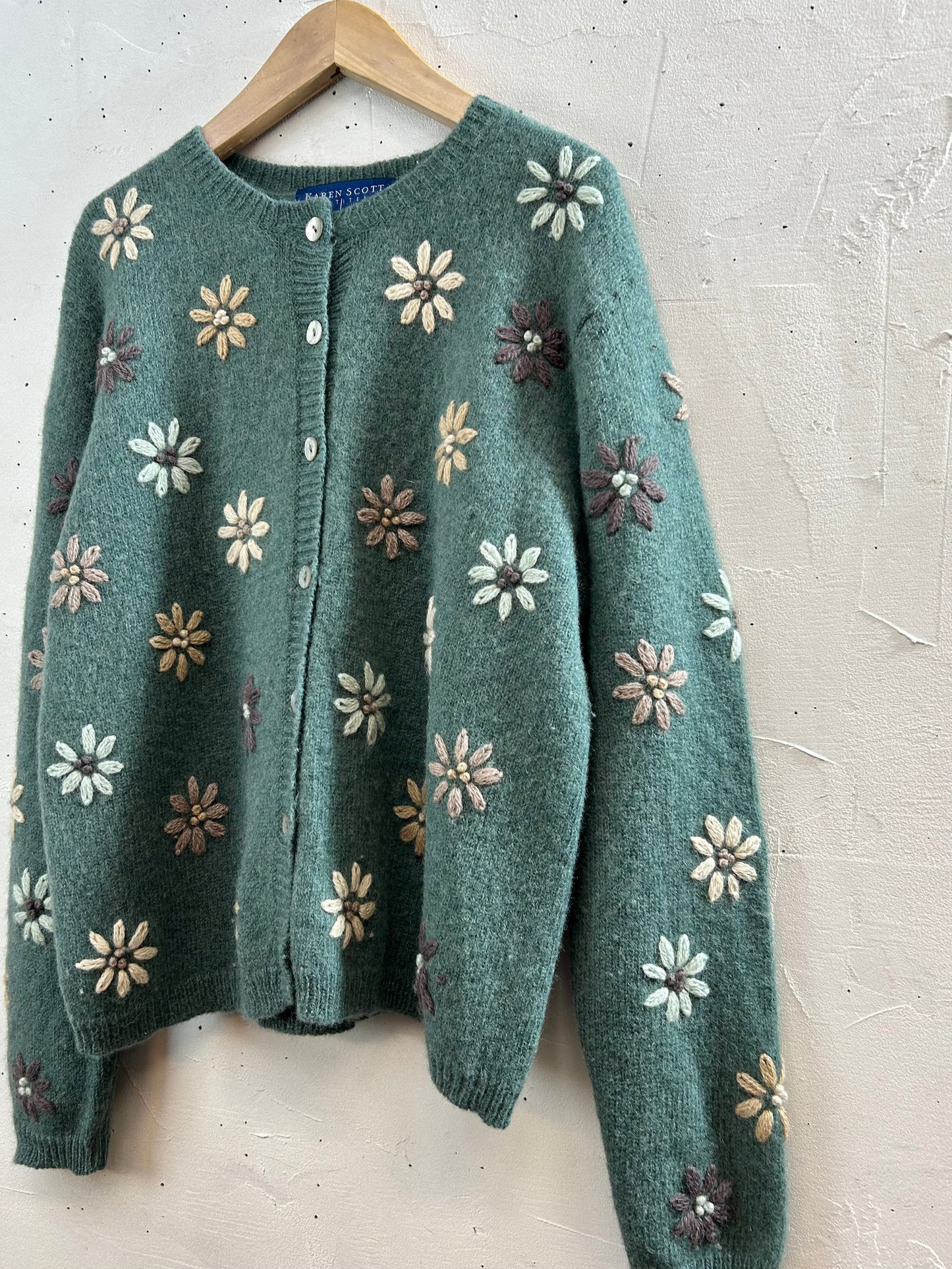 Vintage Embroidered Knit Sweater 〜KAREN SCOTT〜 [L29160]