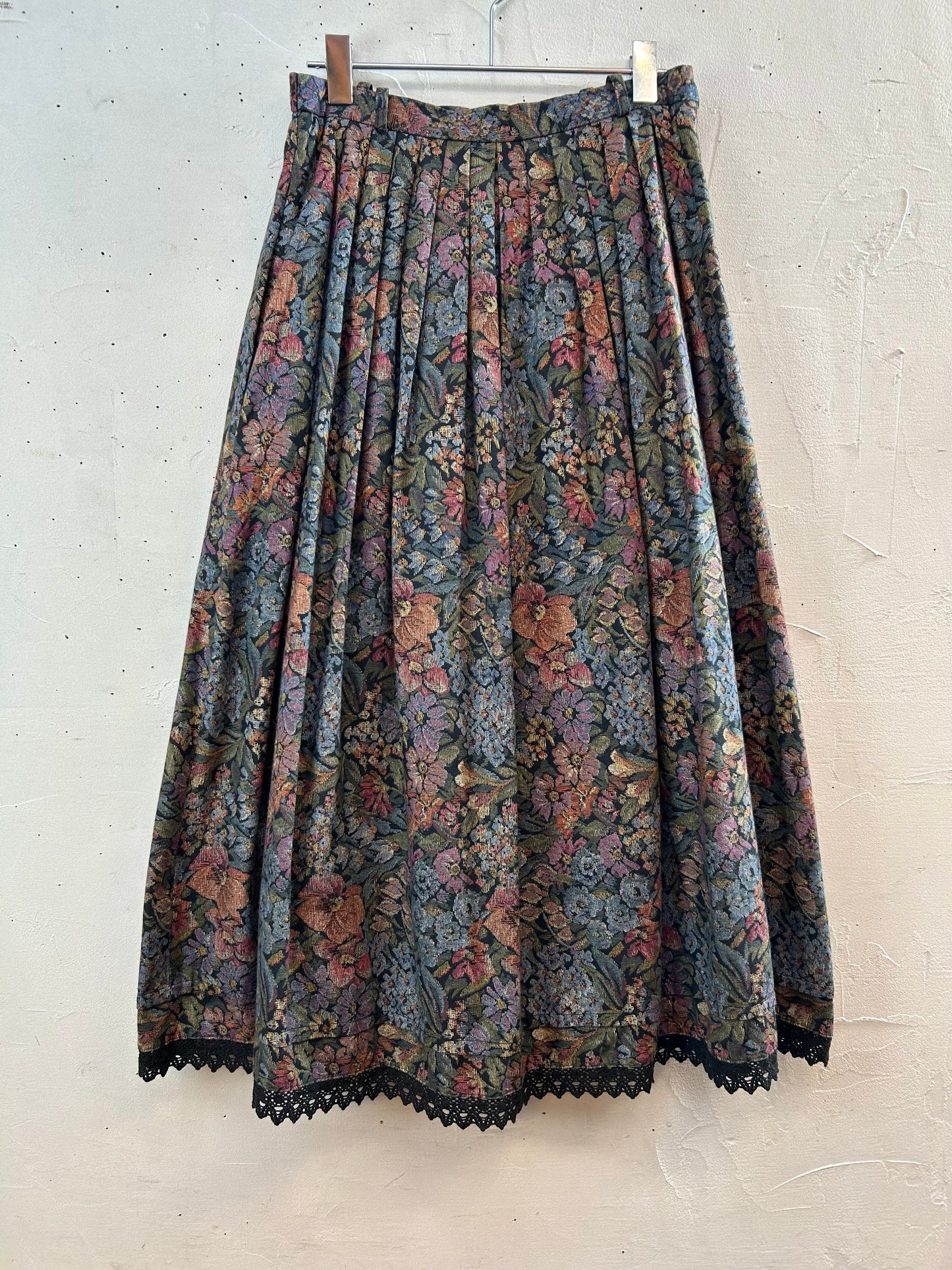 Vintage Tyrol Skirt [L29159]