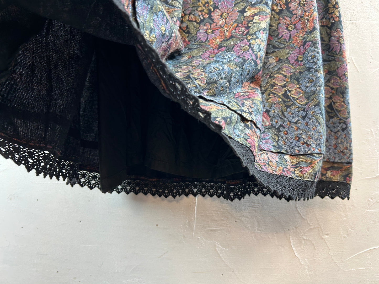 Vintage Tyrol Skirt [L29159]