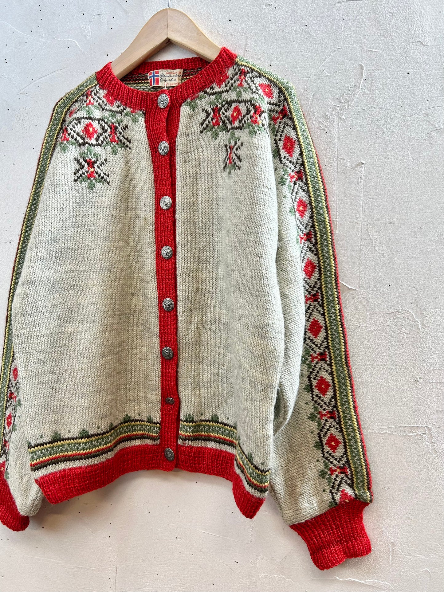 Vintage Nordic Hand Knit Cardigan [J28714]