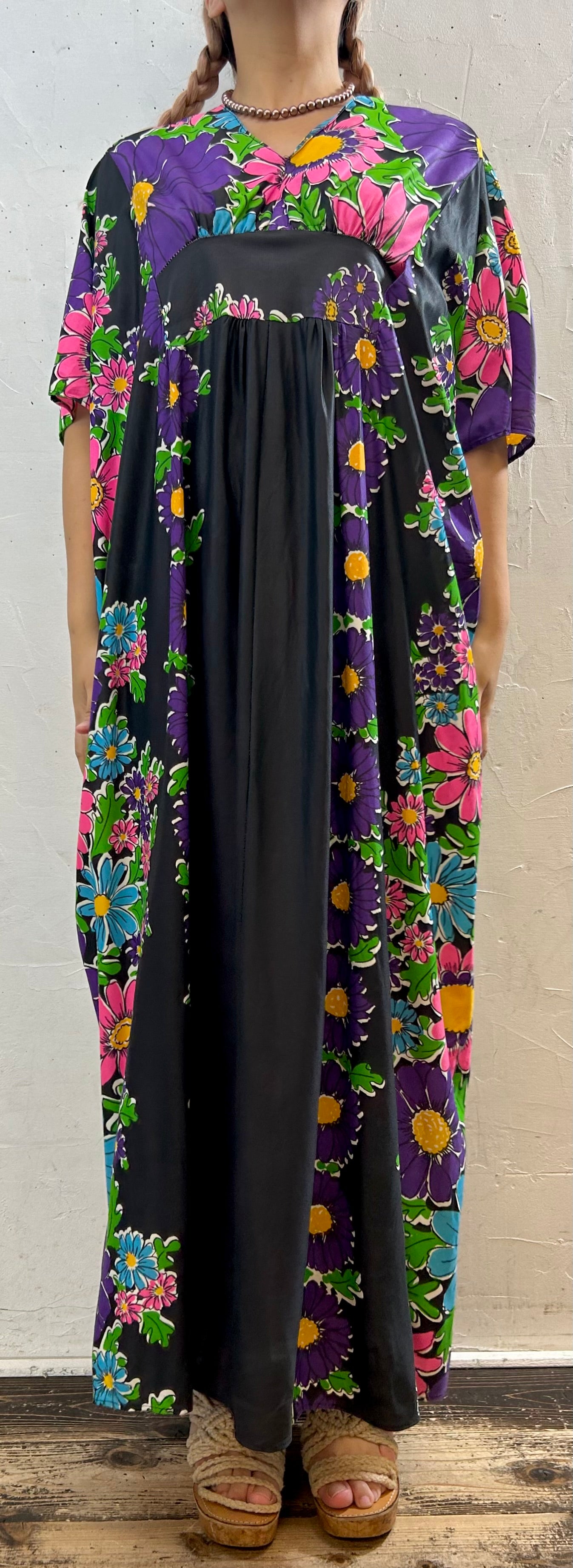 '60s-’70s Vintage Dress [G27927]