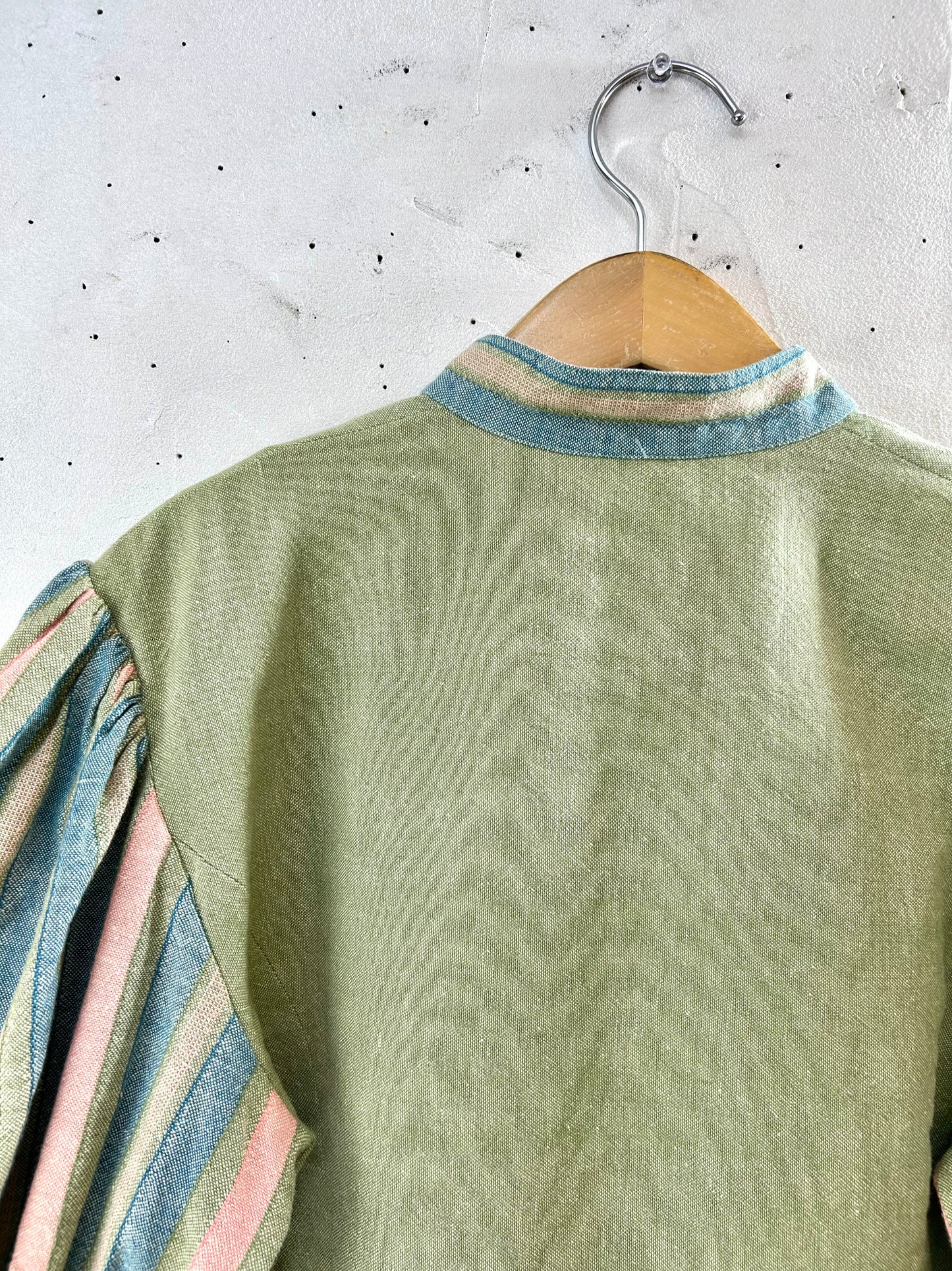 Vintage Tyrol Blouse  [E30248]