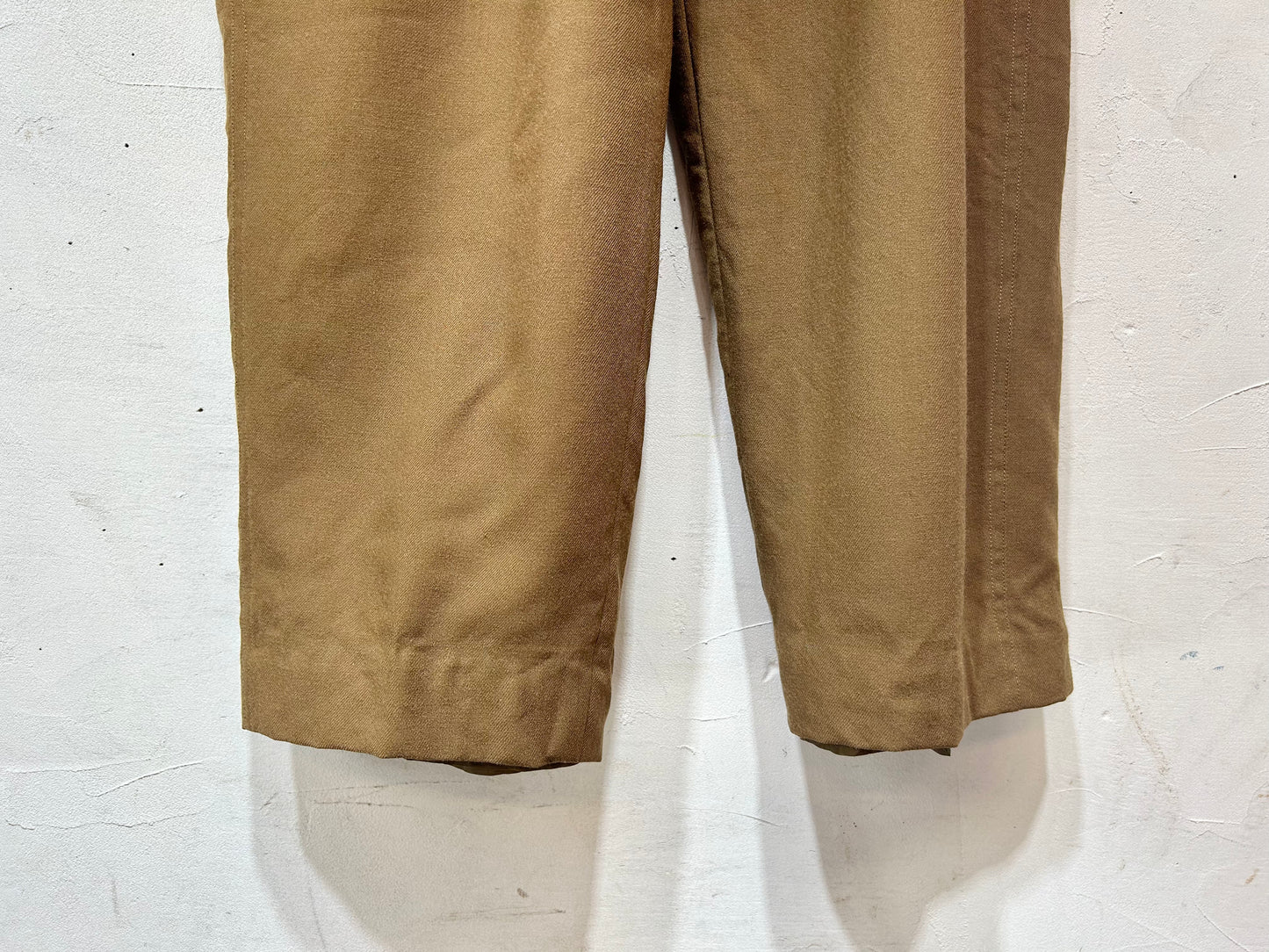 Vintage Tuck Pants [K25654]