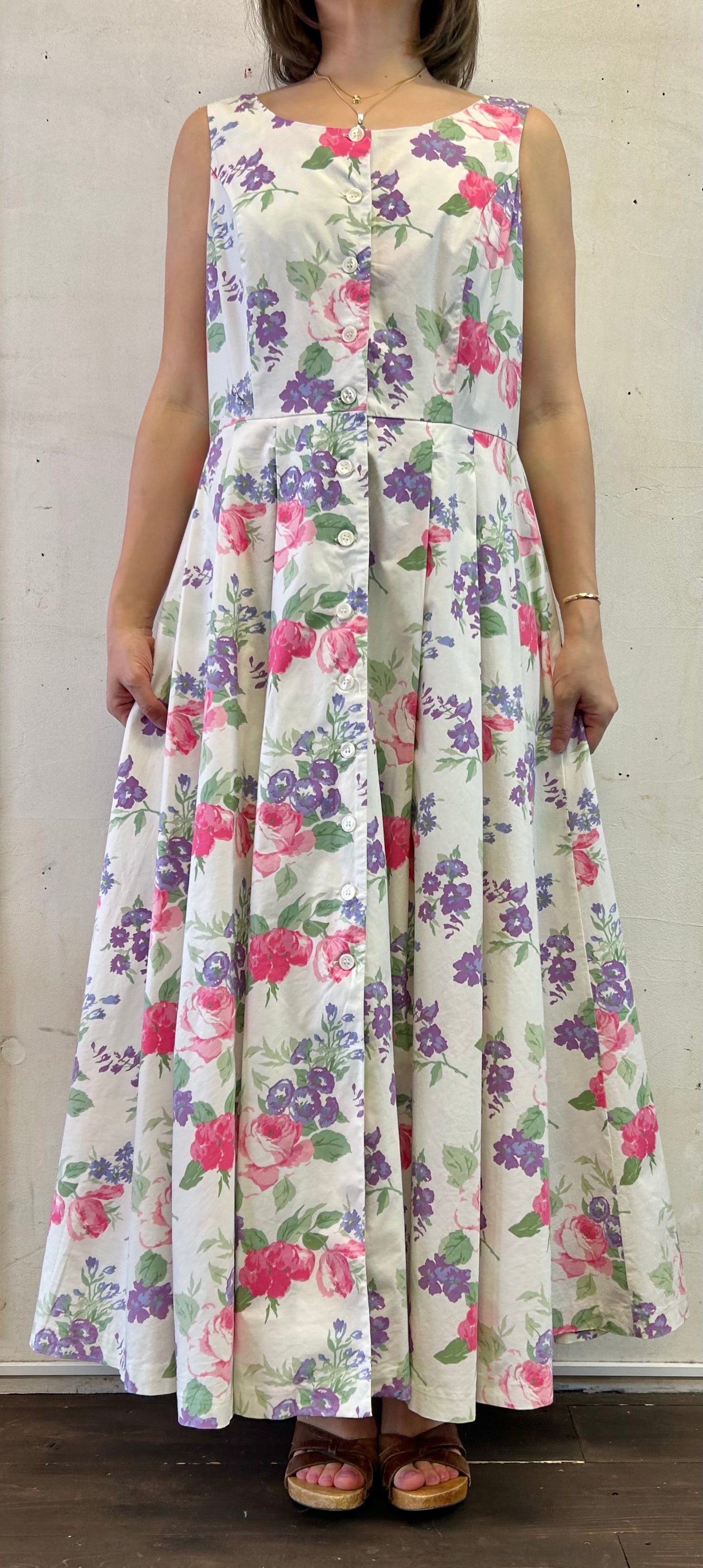 Vintage Flower Dress [E27172]