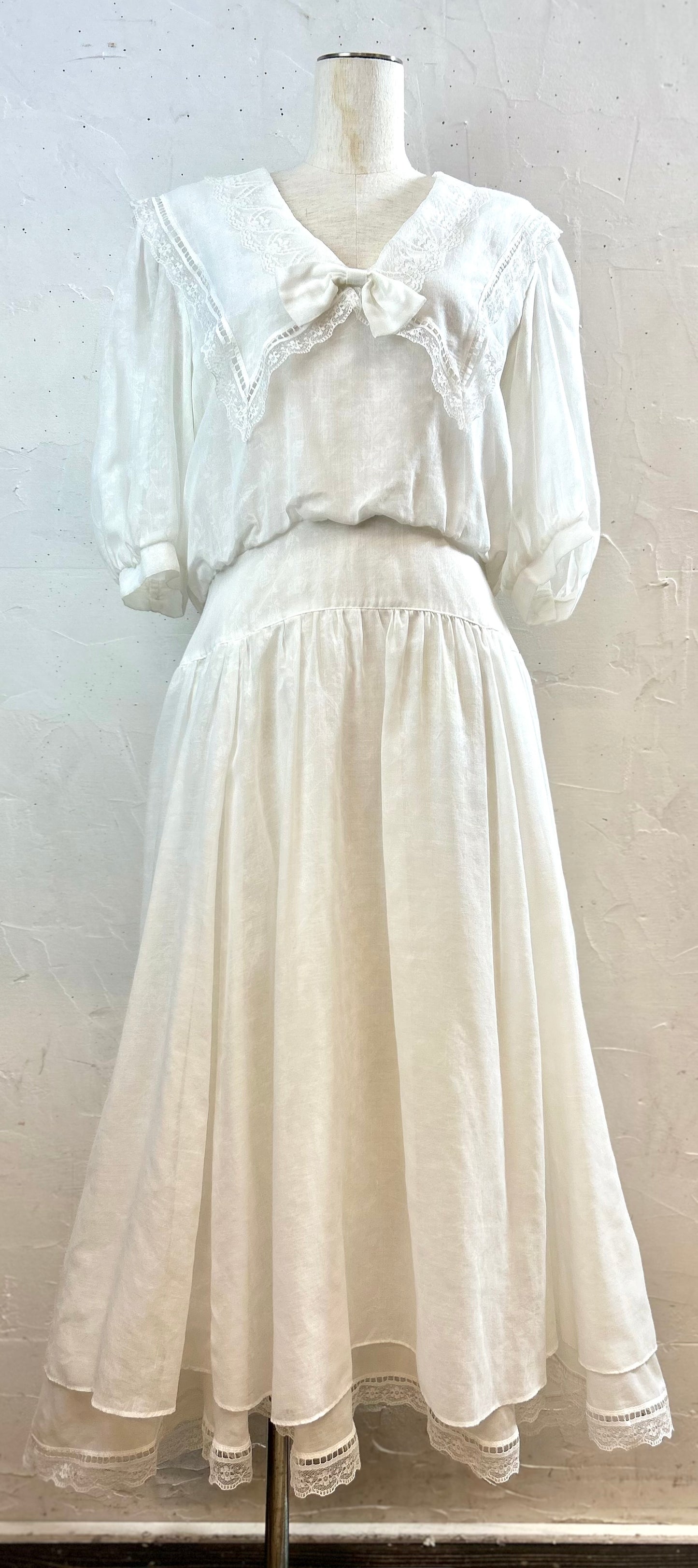 ’80s Vintage Dress〜GUNNE SAX 〜[D30026］
