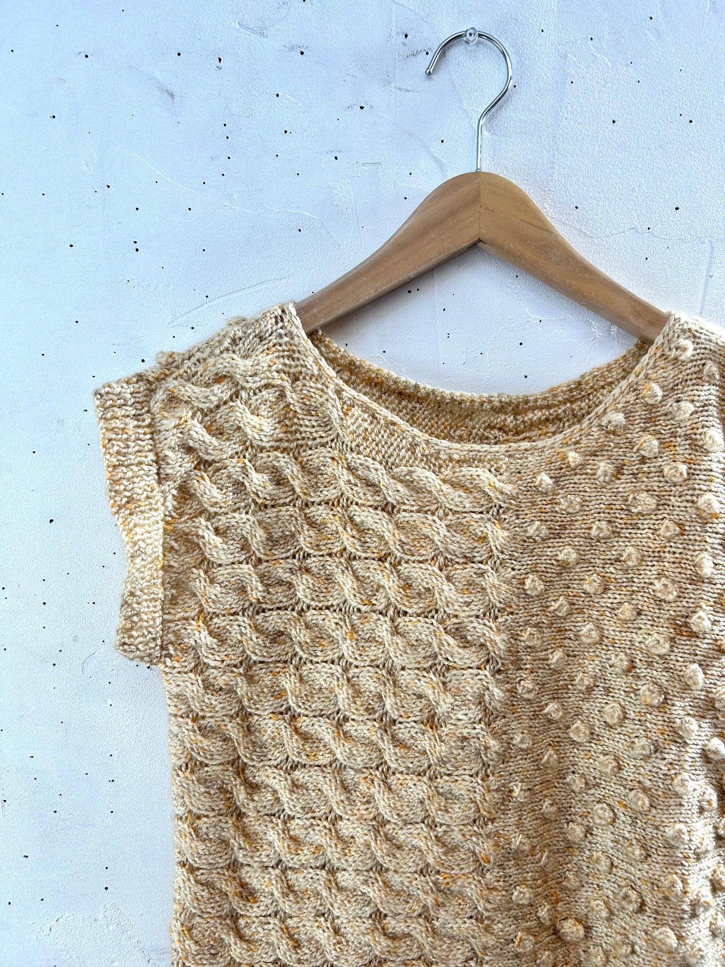 Vintage Hand Knit Vest [K28937]