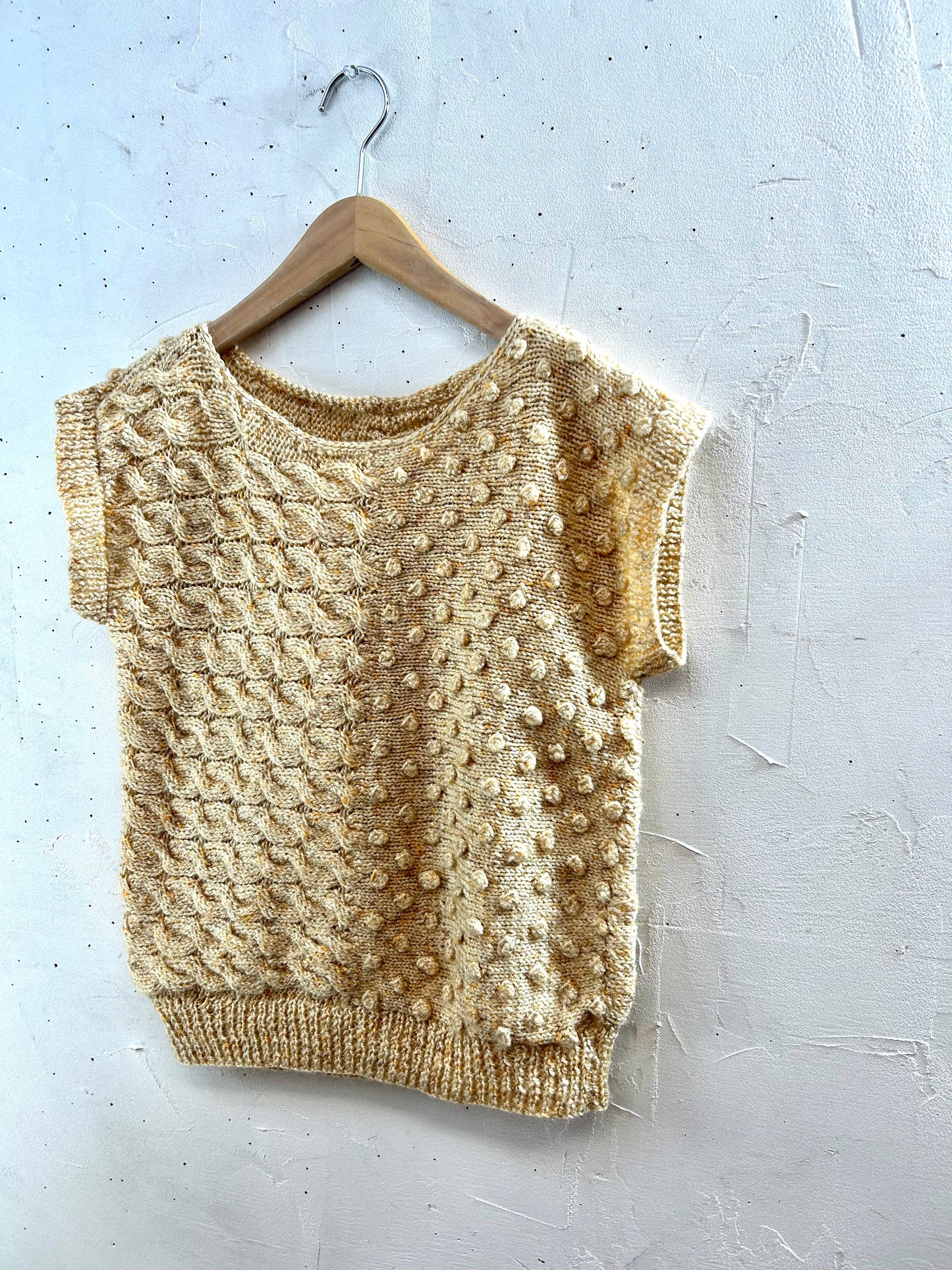 Vintage Hand Knit Vest [K28937]