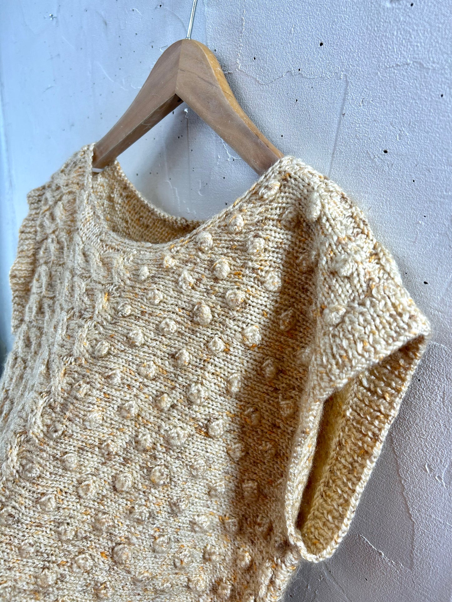 Vintage Hand Knit Vest [K28937]