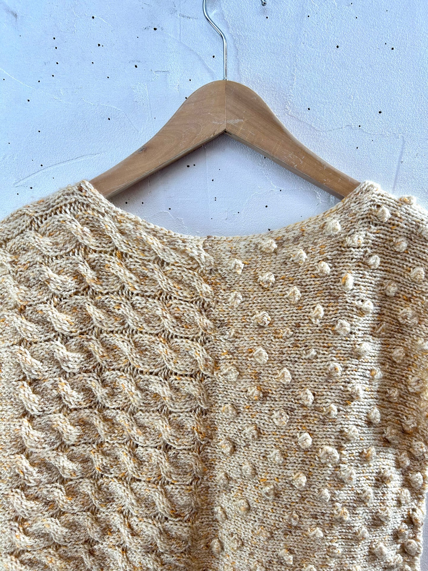 Vintage Hand Knit Vest [K28937]