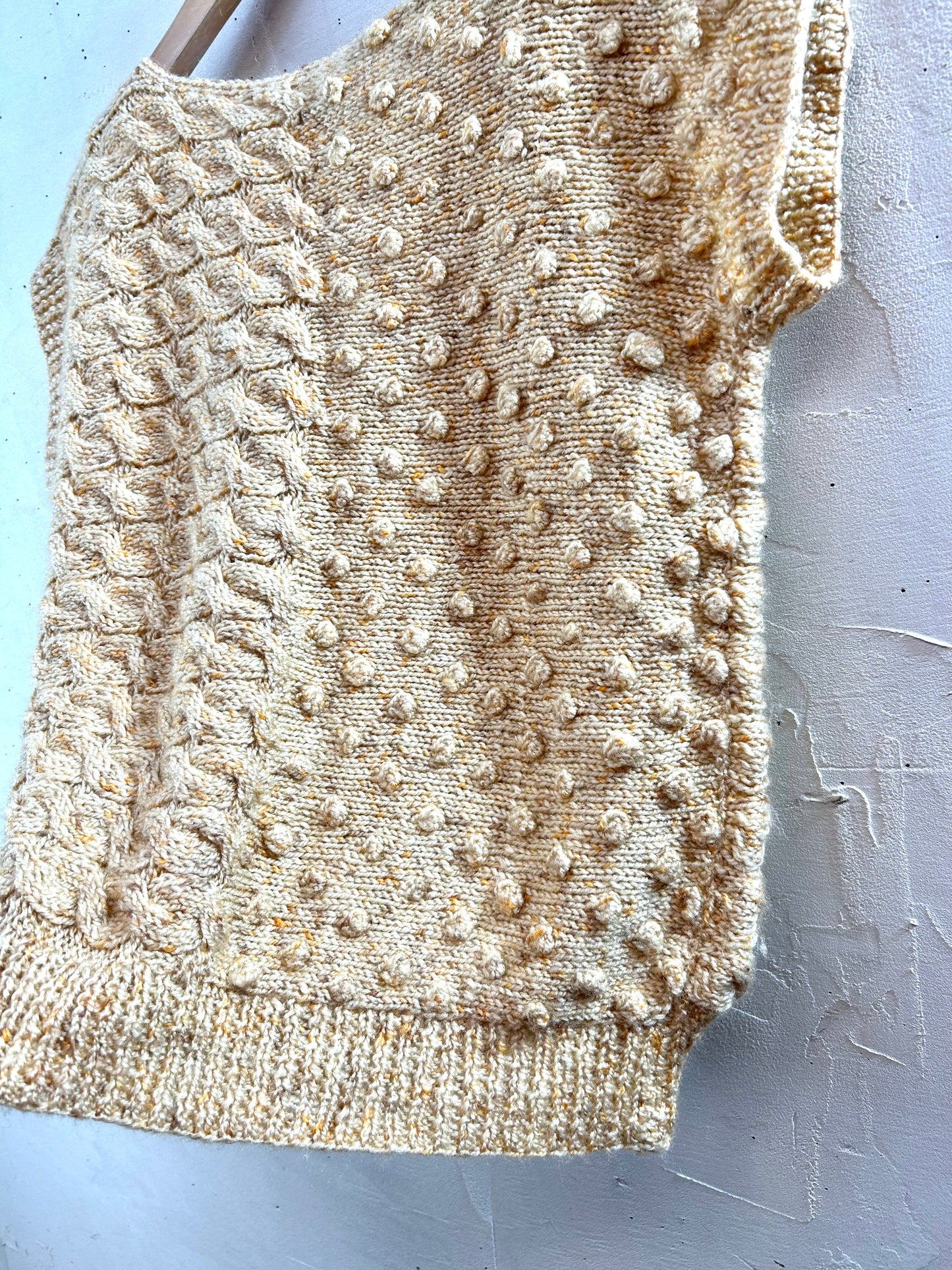 Vintage Hand Knit Vest [K28937]