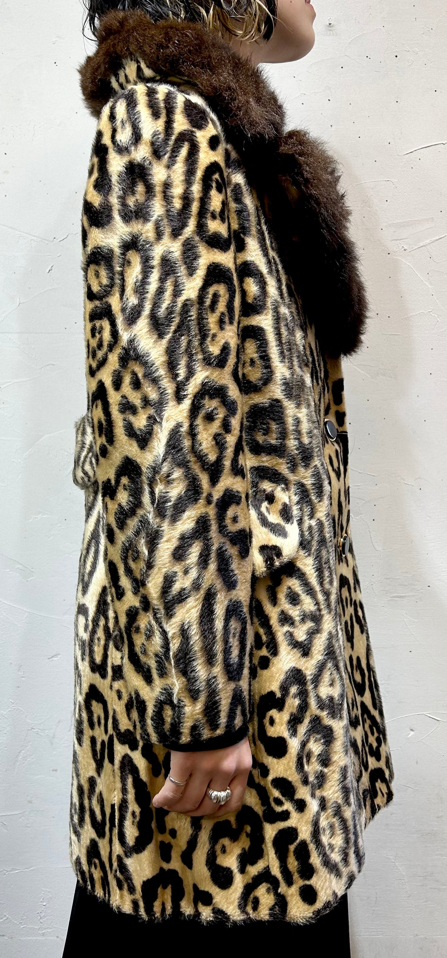 ’60s Vintage Eco Fur Coat [L25711]