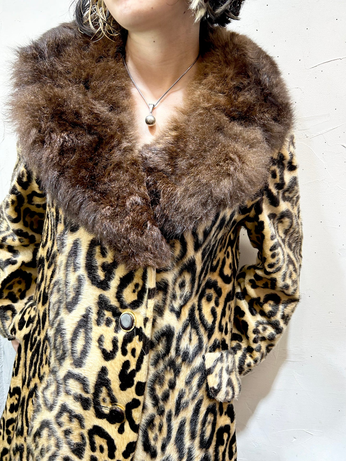 ’60s Vintage Eco Fur Coat [L25711]