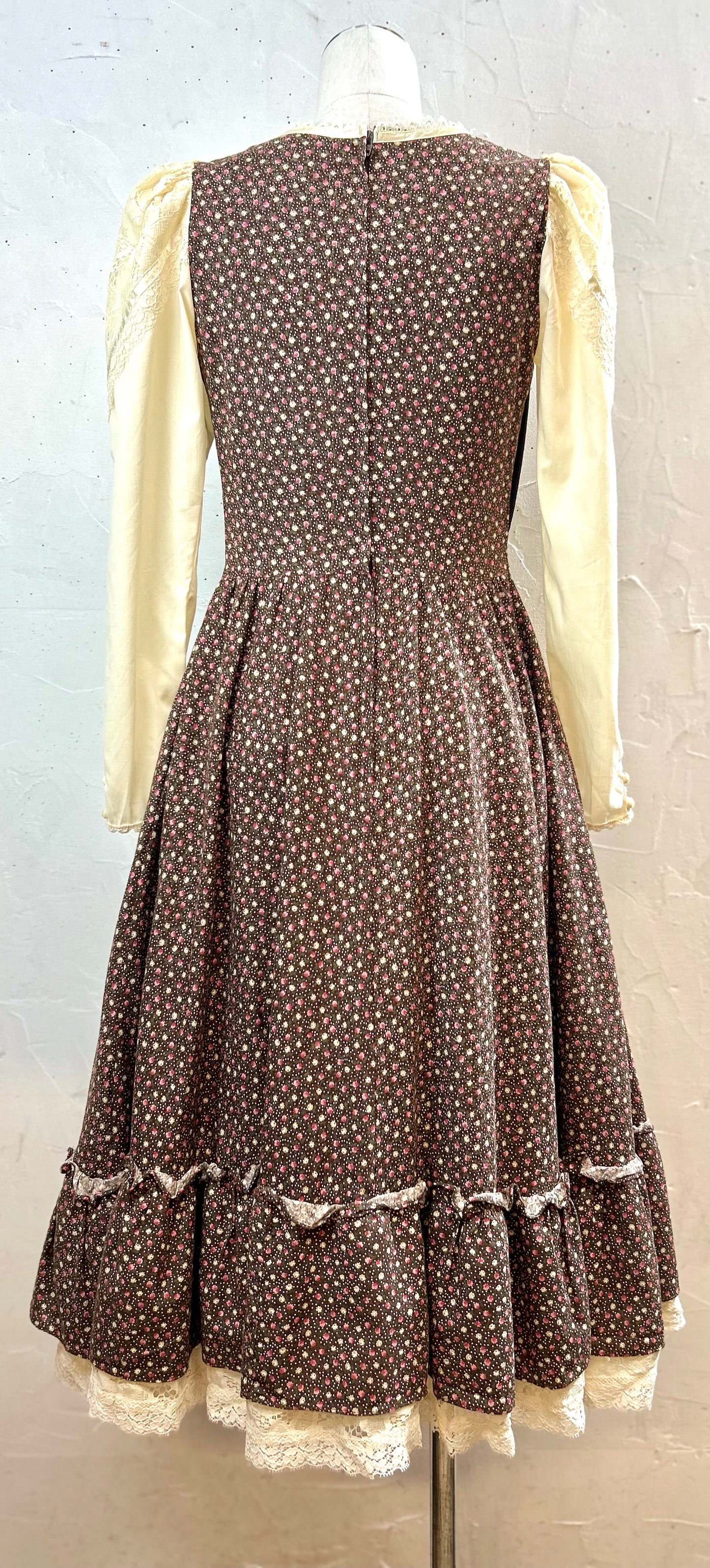 ’70s Vintage Dress〜GUNNE SAX 〜[D30025］