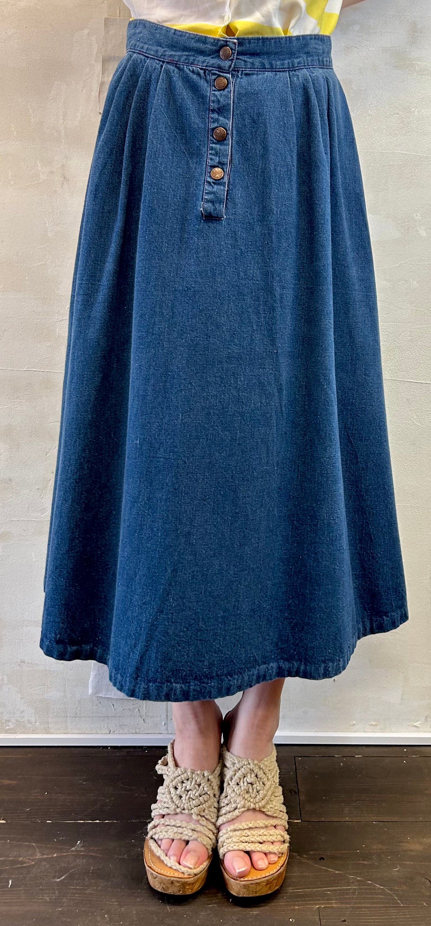 Vintage Denim Skirt [E27198]