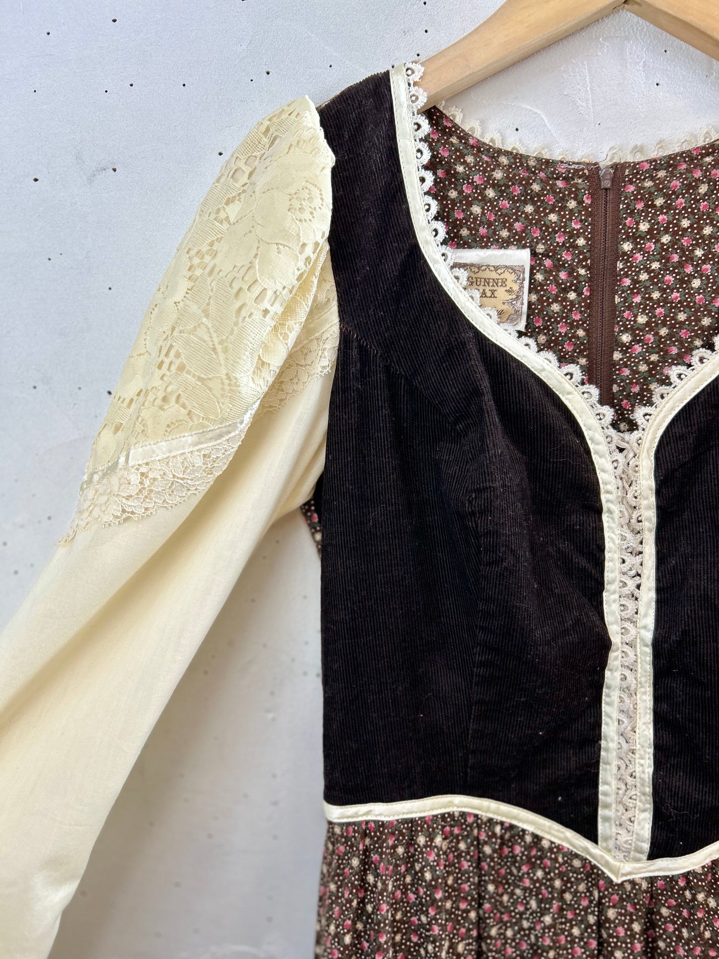 ’70s Vintage Dress〜GUNNE SAX 〜[D30025］