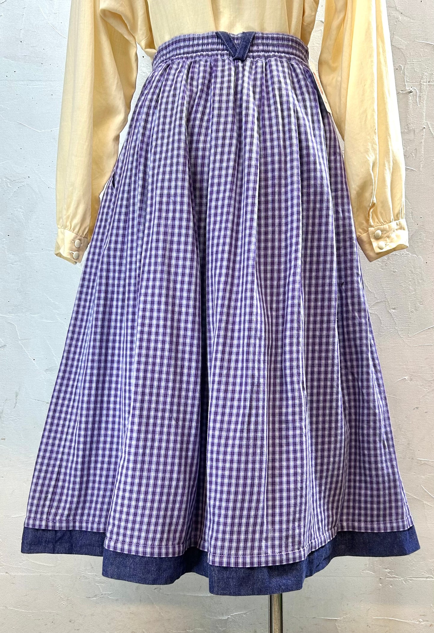 Vintage Tyrol Skirt MADE IN W.GERMANY [ A29388]