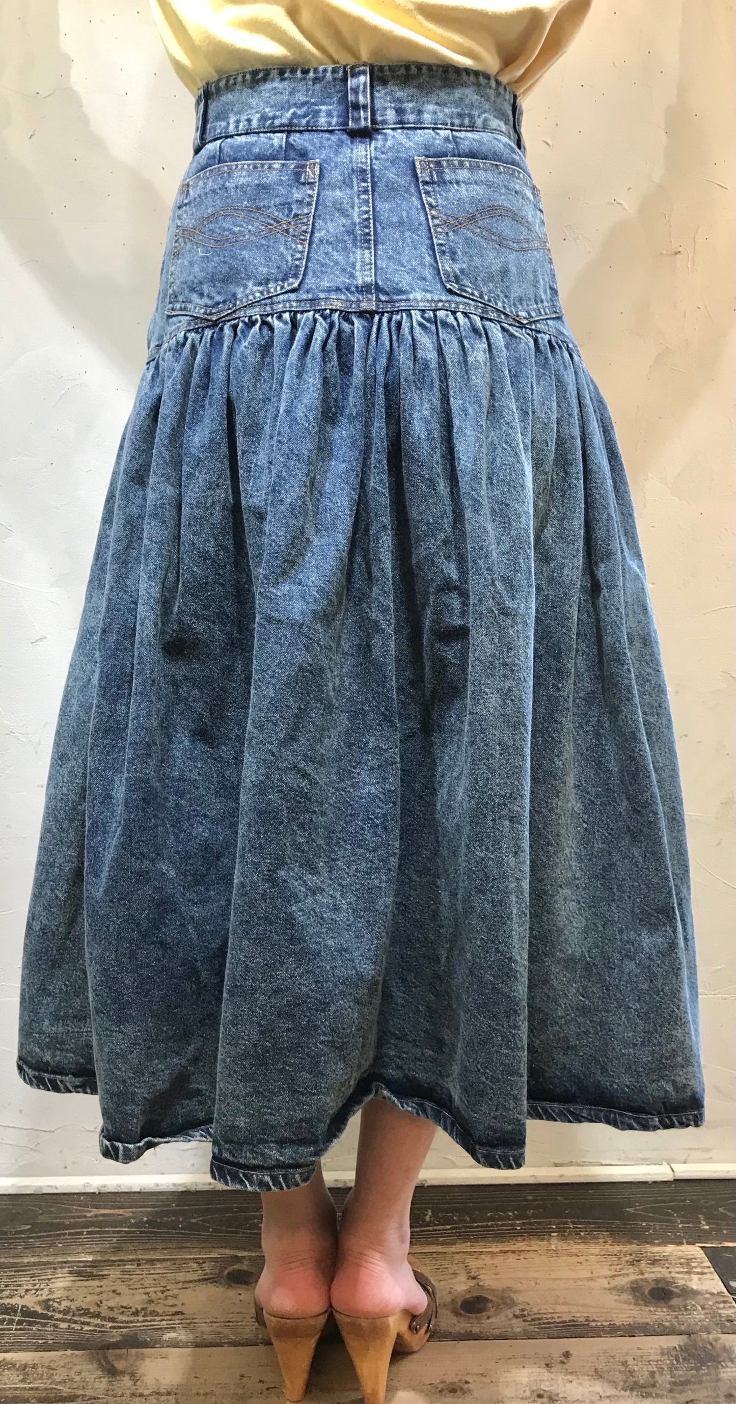 Vintage Denim Skirt [A26105]