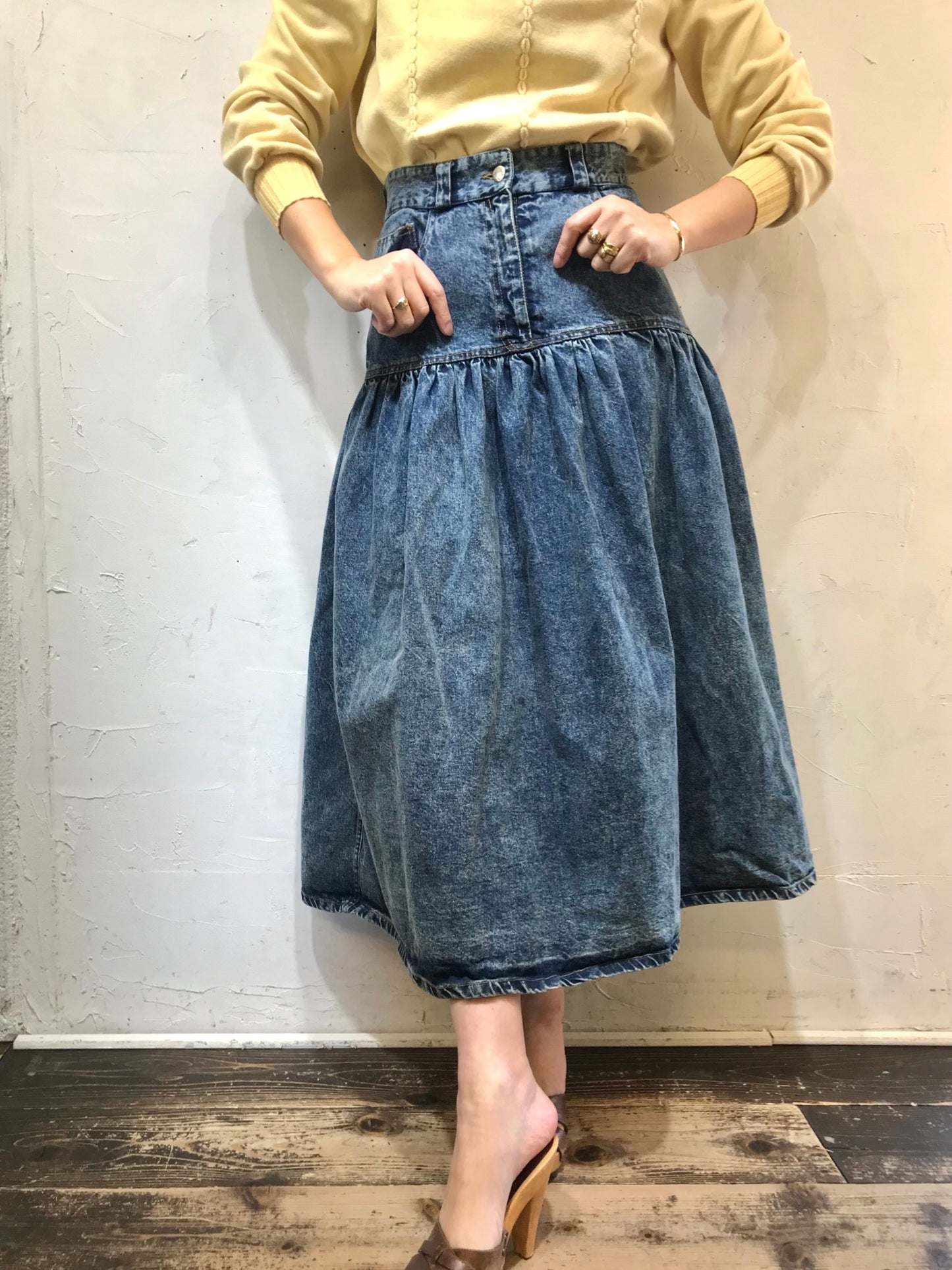 Vintage Denim Skirt [A26105]