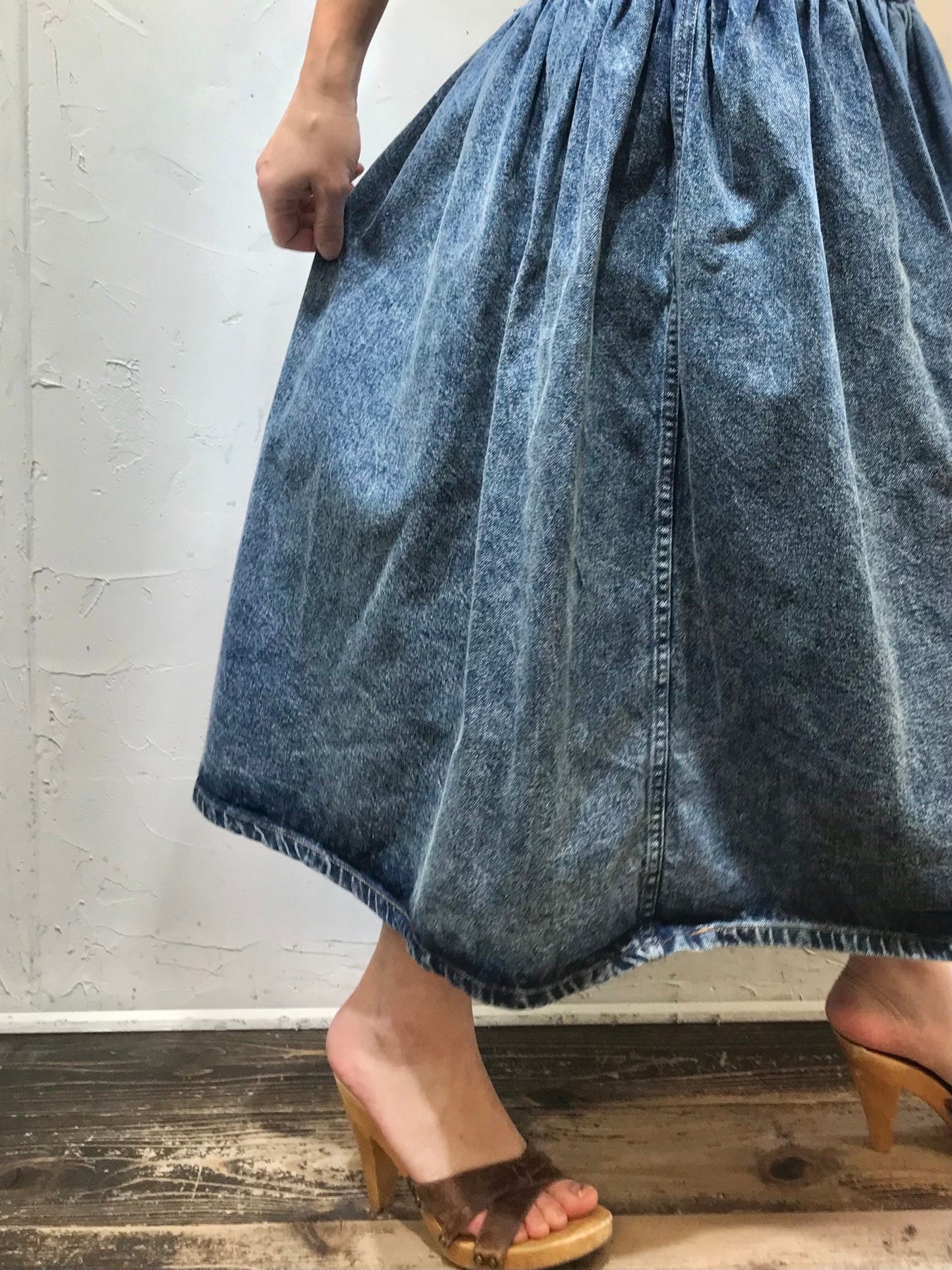 Vintage Denim Skirt [A26105]