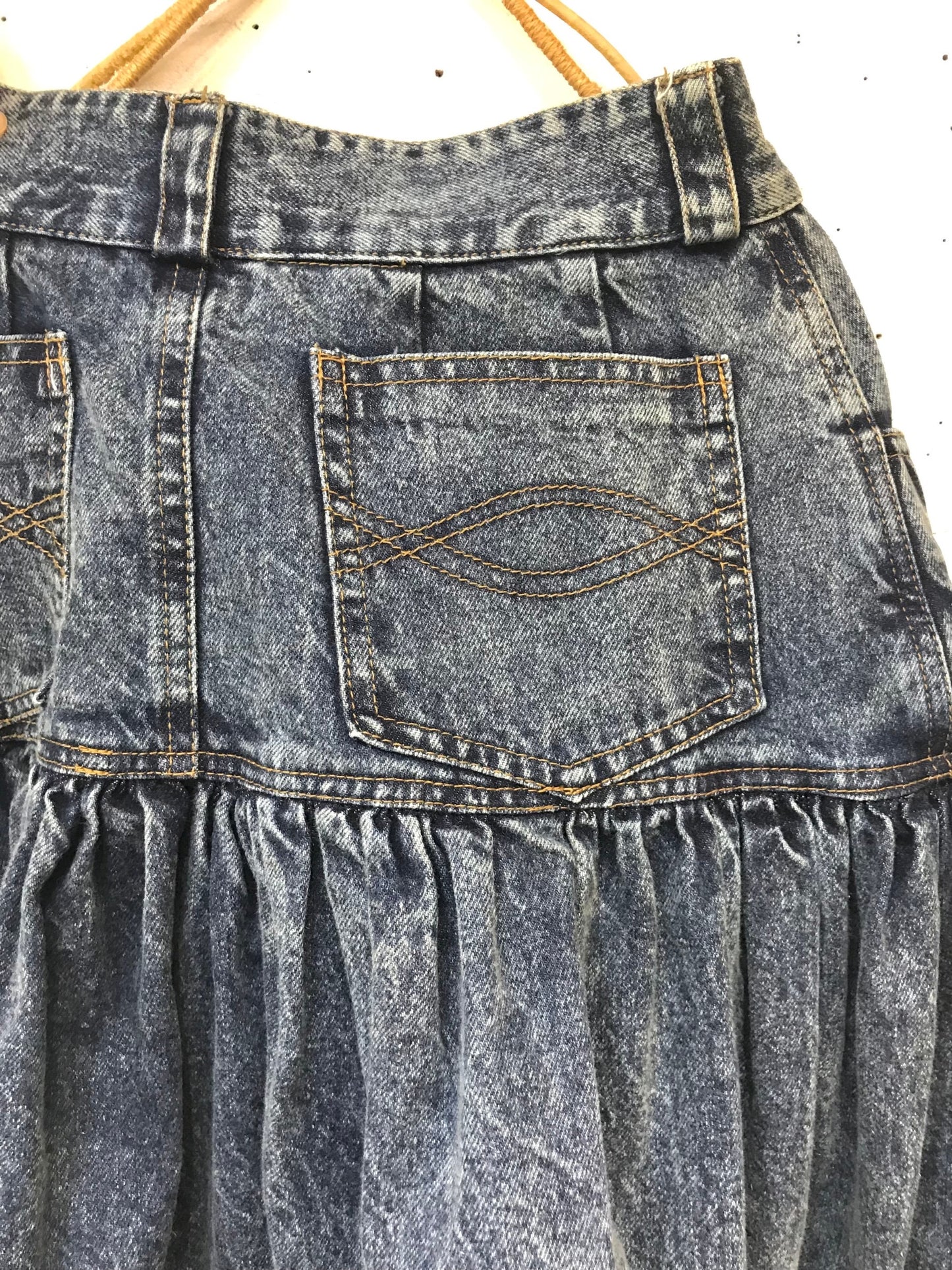 Vintage Denim Skirt [A26105]