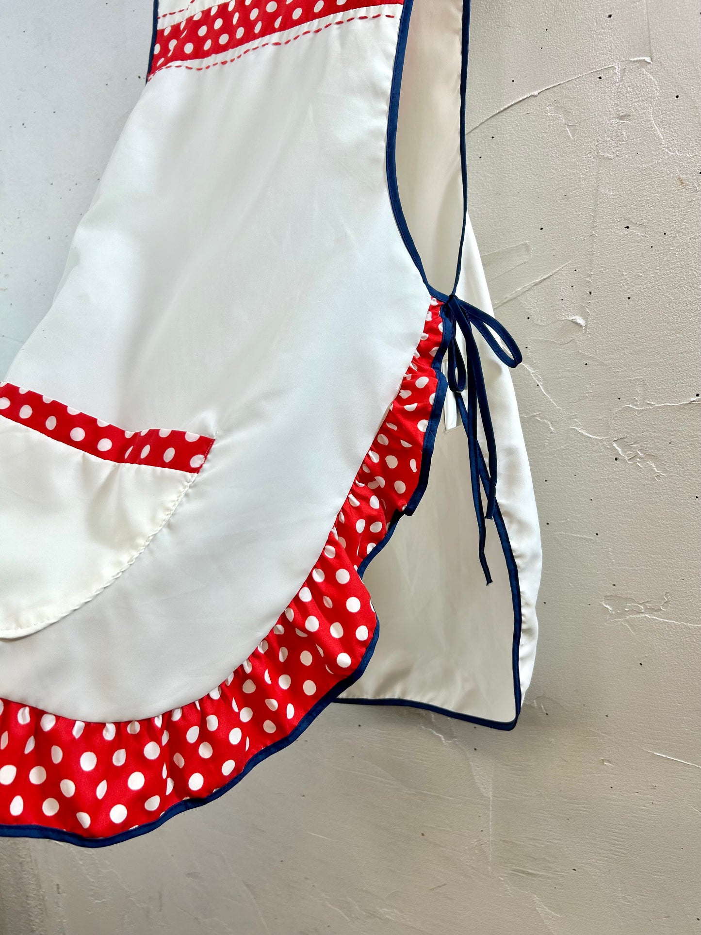 Vintage Dot Apron [H28086]