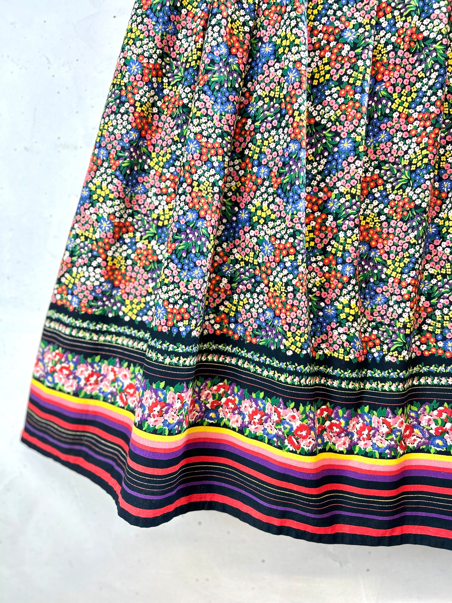 Vintage Pleats Skirt [E30240]